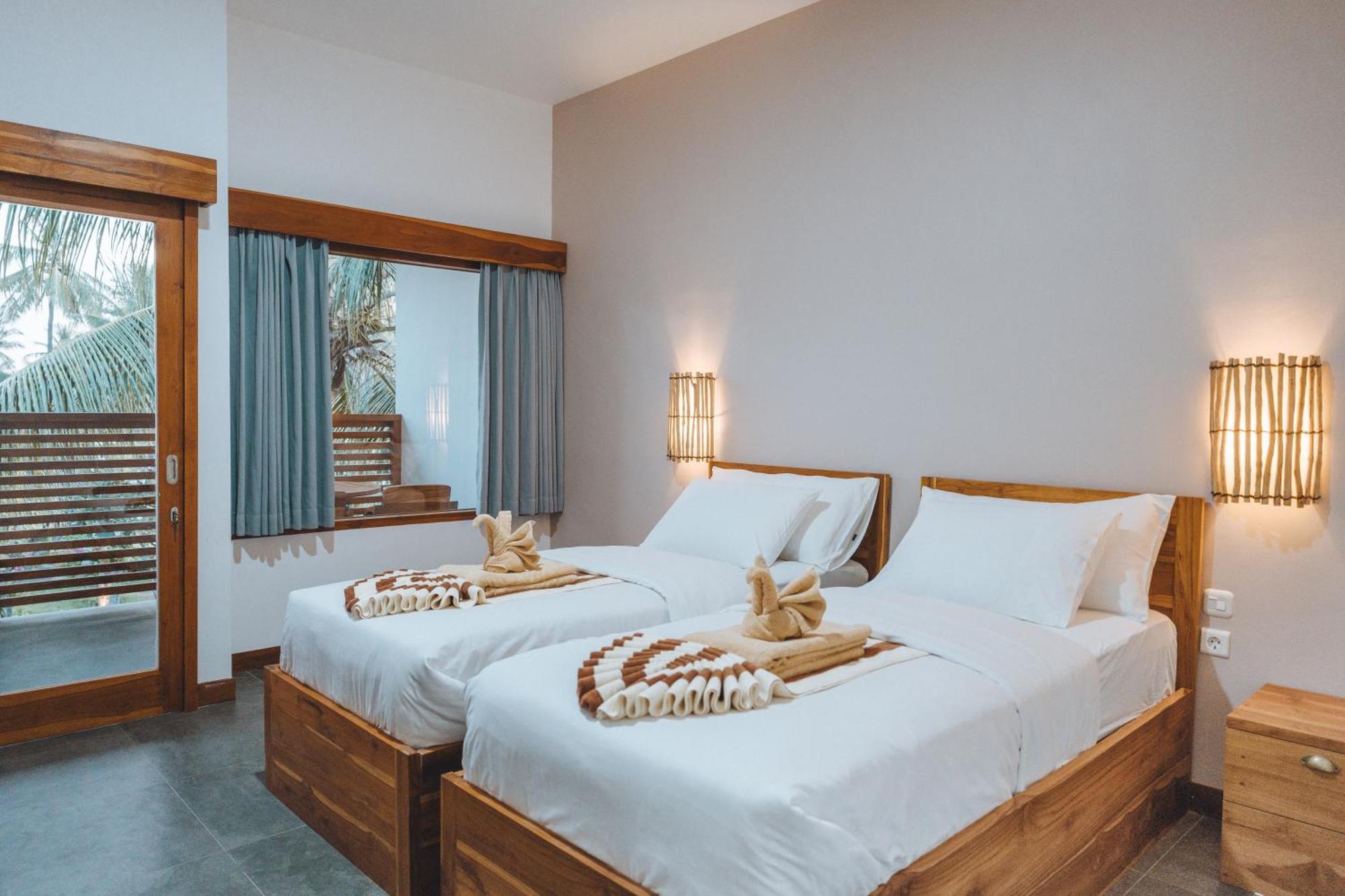 Hotel Blue Marlin Dive Gili Air Extérieur photo